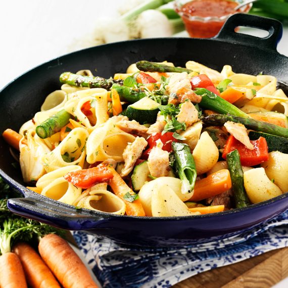 ENKEL KYCKLINGWOK med sommarsmaker - Kronfågel
