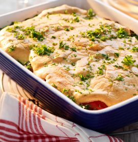 KYCKLING I UGN under ett fluffigt täcke - Kronfågel