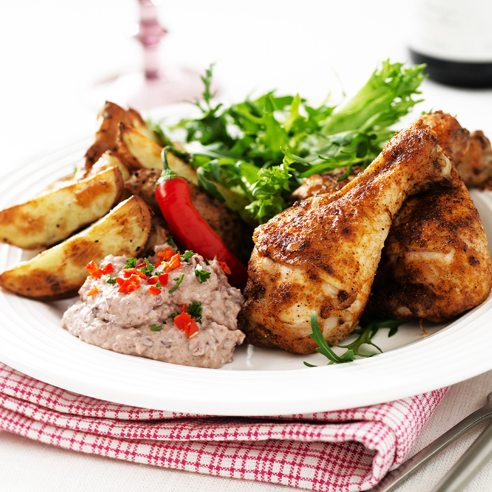 Kycklingben-med-tacosmak-och-en-krämig-böndipp