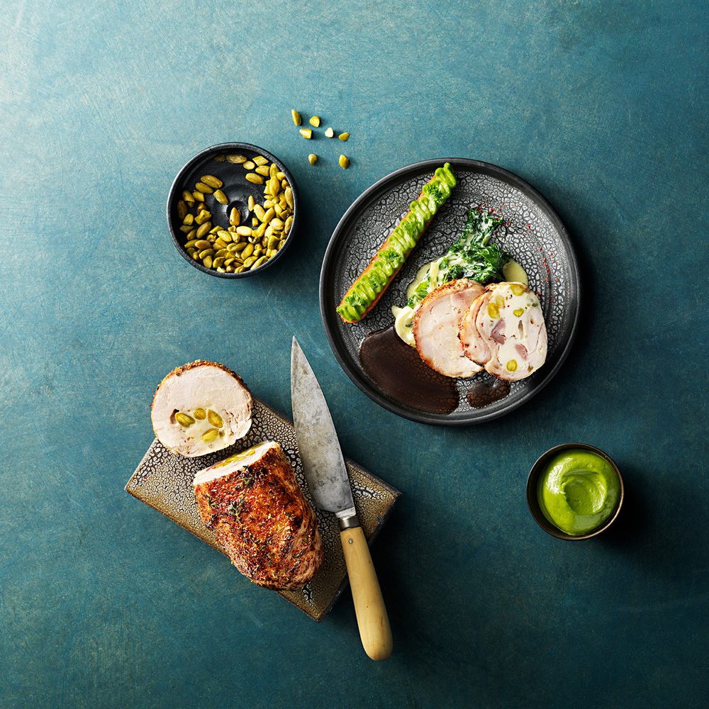 Ballotine_hel_urbenad_liggande_grund-web