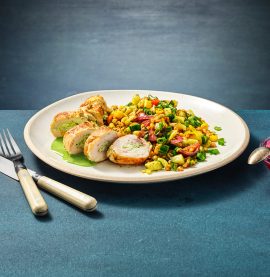 Kycklingrullader med spenat- & ricottafyllning och matvetesallad - Kronfågel