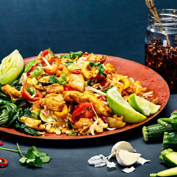Fried rice med strimlad kycklingfilé satay