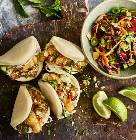 Chicken Satay bao bun