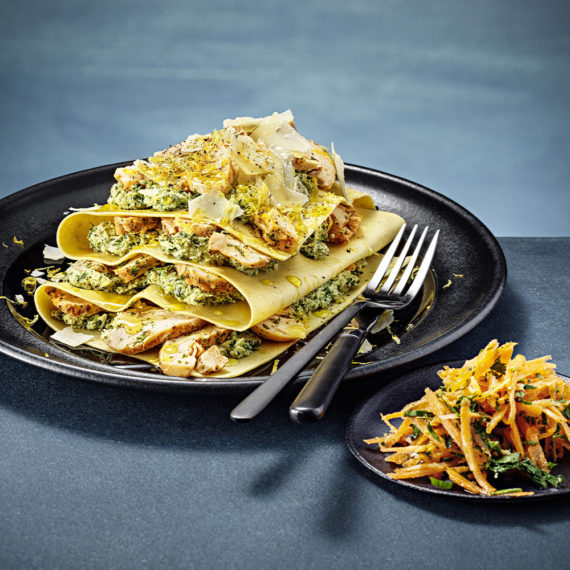SNABB KYCKLINGLASAGNE med grönkål