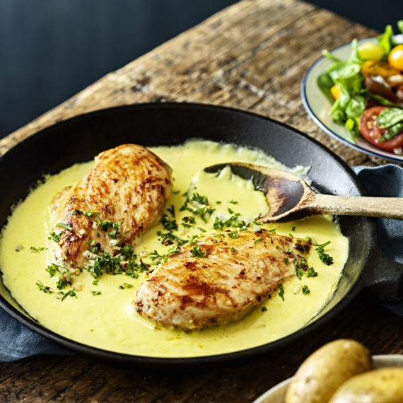 UGNSBAKAD KYCKLINGFILÉ "CHICKY"i citronsås - Kronfågel